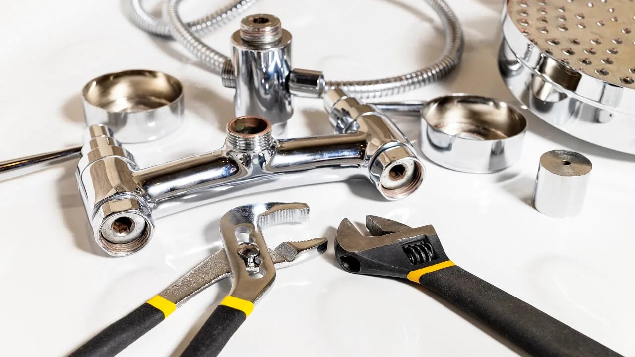 Сантехника и крепежные системы